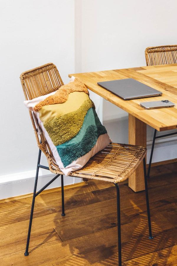 Appartamento 2 Bedroom Right On Trafalgar Square Londra
